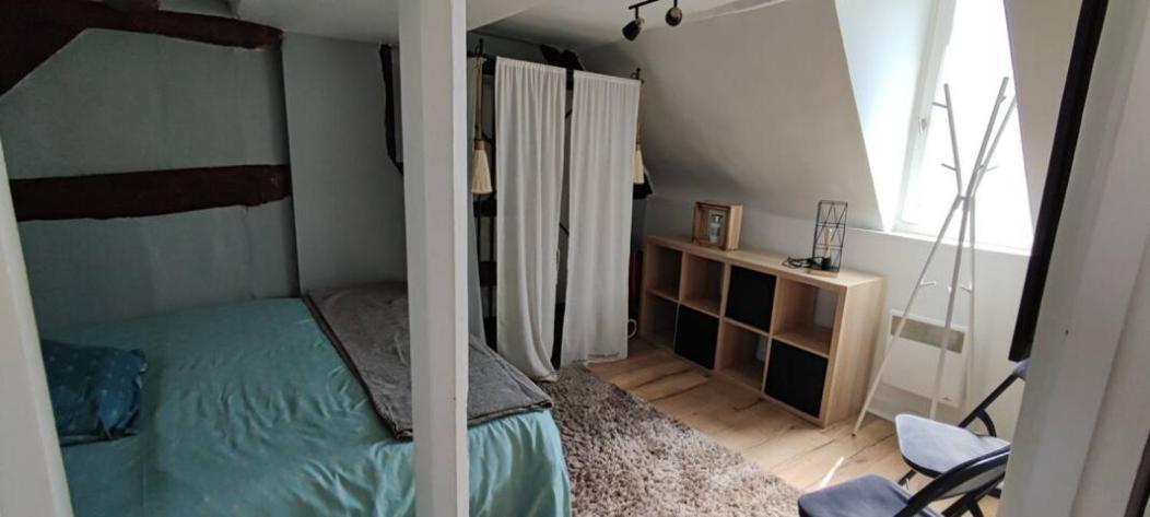 Les Bords De Seine Apartment *
